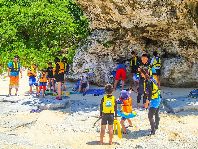 Family exploring Panari Island