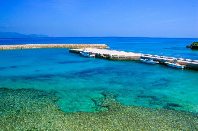 パナリ島の船着き場