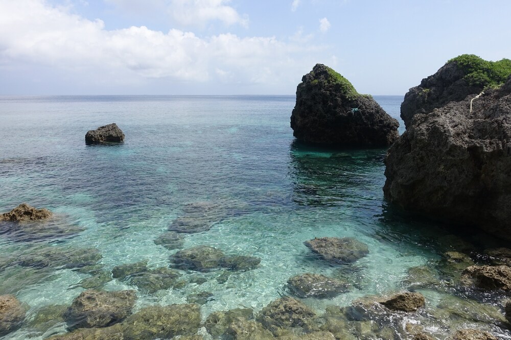 サバウツガー周辺の海