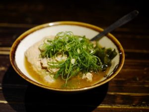 宮古島の郷家で食べる料理