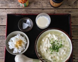 石垣島で食べられるとうふの比嘉の料理