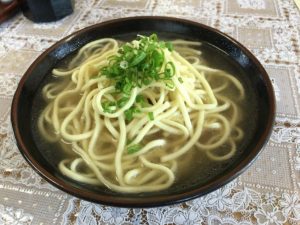 宮古島の大和で食べられる宮古そば