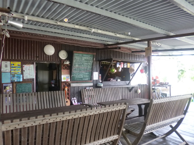 鳩間島のレストラン・カフェスポット