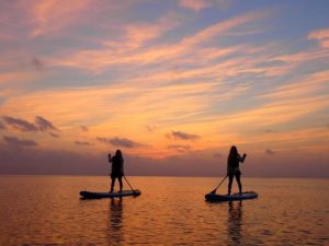 美しい夕陽を見ながら女子旅ＳＵＰ