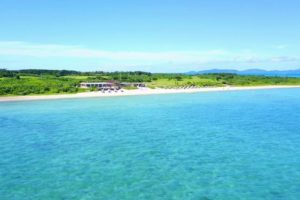 小浜島のはいむるぶしビーチ