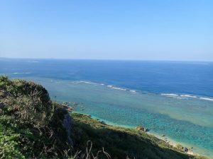 絶景が眺められる宮古島の比嘉ロードパーク