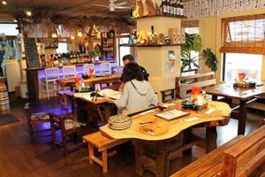 小浜島の民謡居酒屋うさぎや