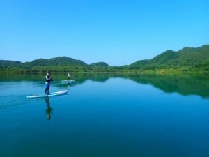 川平湾でのSUPクルージング体験