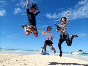 浜島に上陸して記念撮影