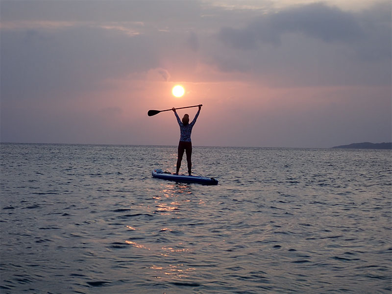 忘れられない思い出を！夕焼け空の下のSUP（サップ）体験