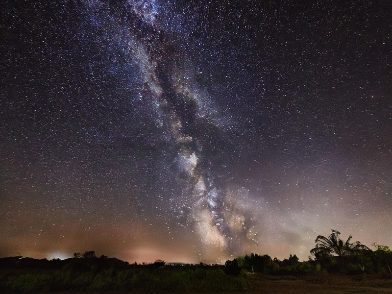 満天の星空の下で感動の瞬間を！写真データは無料プレゼント