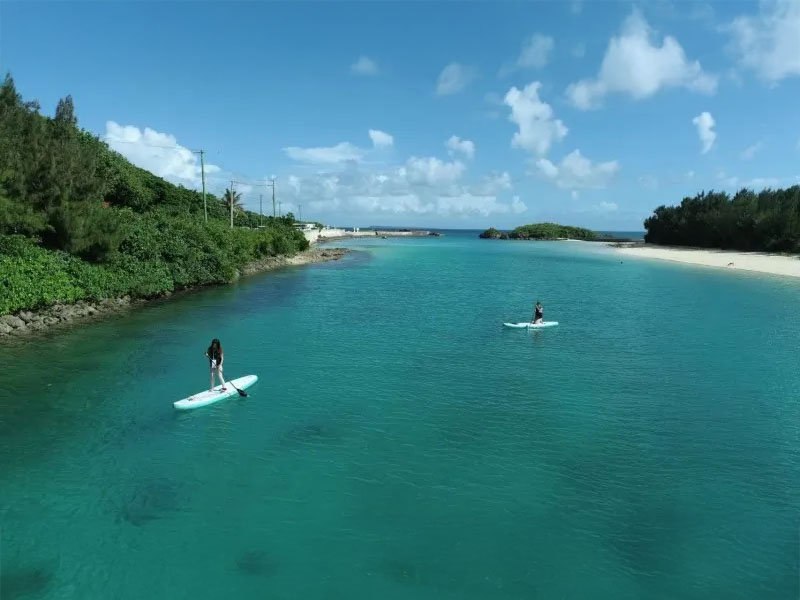 伊良部島の海で思い出に残るSUP（サップ）体験